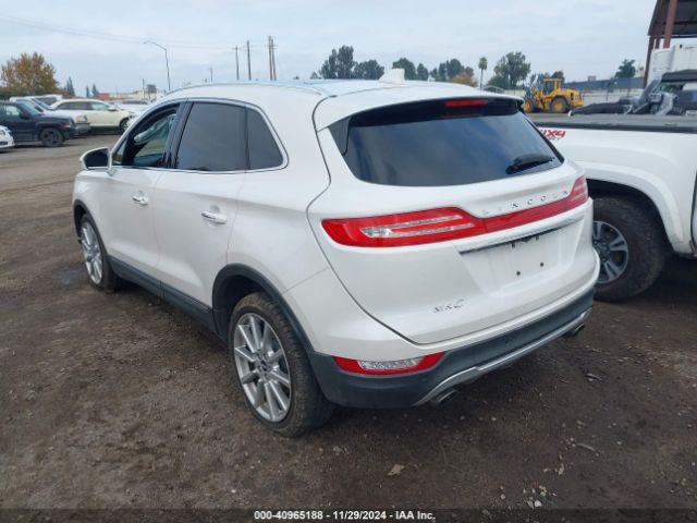 Photo 2 VIN: 5LMCJ3C90KUL25810 - LINCOLN MKC 