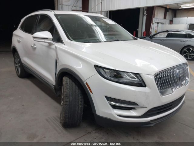 Photo 0 VIN: 5LMCJ3C90KUL26777 - LINCOLN MKC 