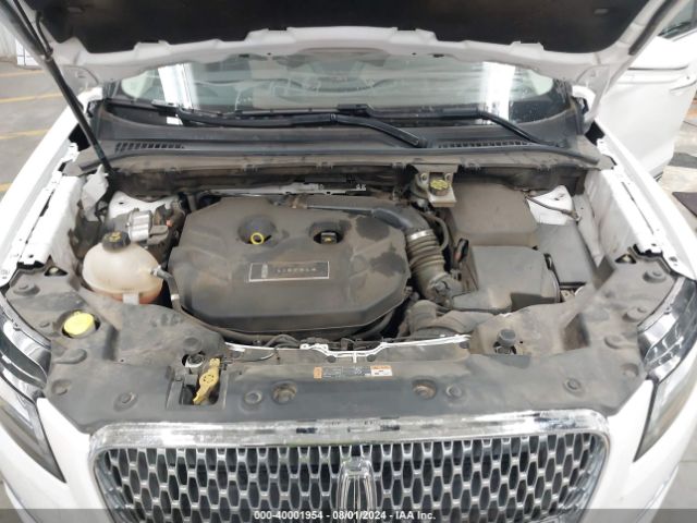 Photo 9 VIN: 5LMCJ3C90KUL26777 - LINCOLN MKC 