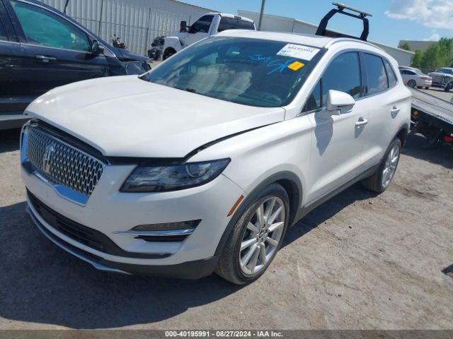 Photo 1 VIN: 5LMCJ3C90KUL35673 - LINCOLN MKC 