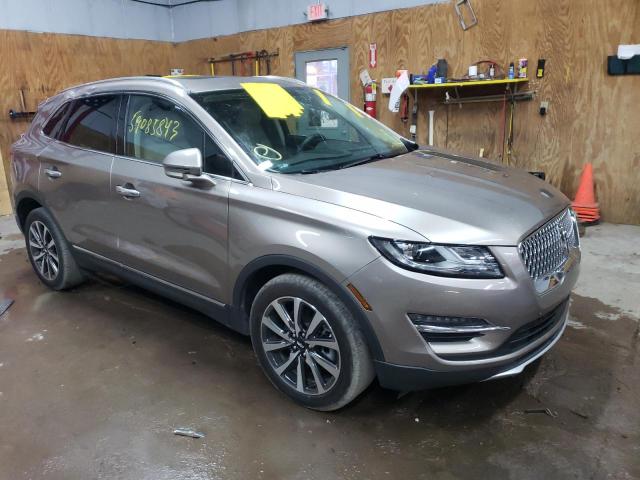 Photo 3 VIN: 5LMCJ3C90KUL46091 - LINCOLN MKC 