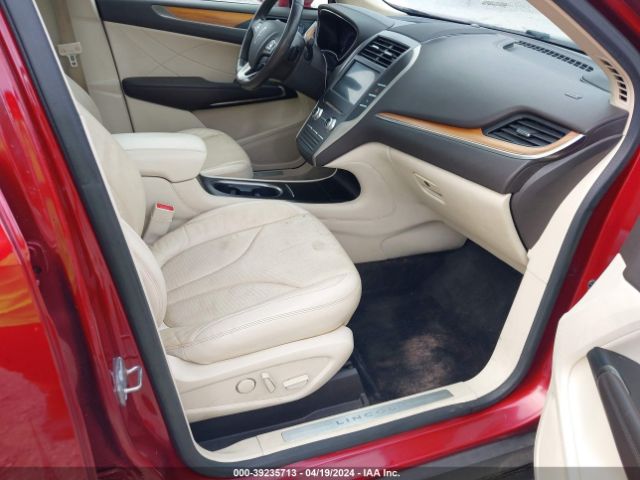 Photo 4 VIN: 5LMCJ3C92GUJ03258 - LINCOLN MKC 