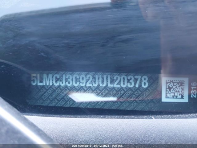 Photo 8 VIN: 5LMCJ3C92JUL20378 - LINCOLN MKC 