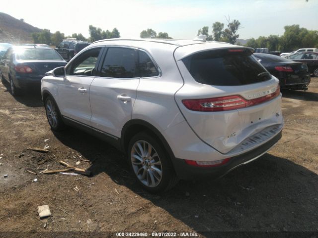 Photo 2 VIN: 5LMCJ3C93GUJ23762 - LINCOLN MKC 