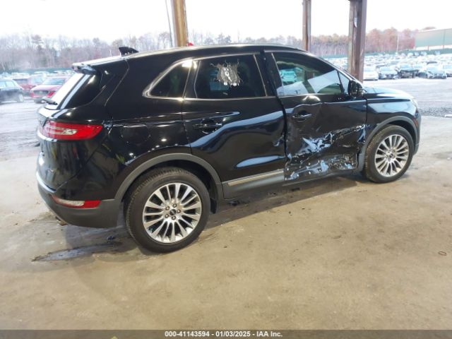 Photo 3 VIN: 5LMCJ3C93HUL49642 - LINCOLN MKC 