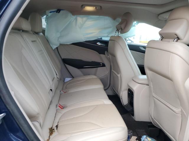 Photo 10 VIN: 5LMCJ3C93JUL30451 - LINCOLN MKC RESERV 