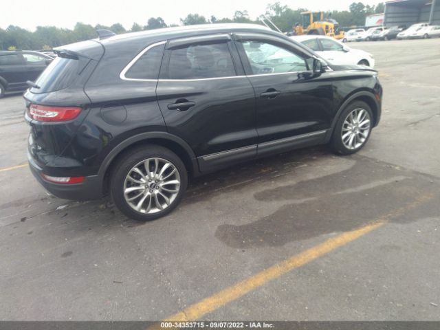 Photo 3 VIN: 5LMCJ3C94HUL19159 - LINCOLN MKC 