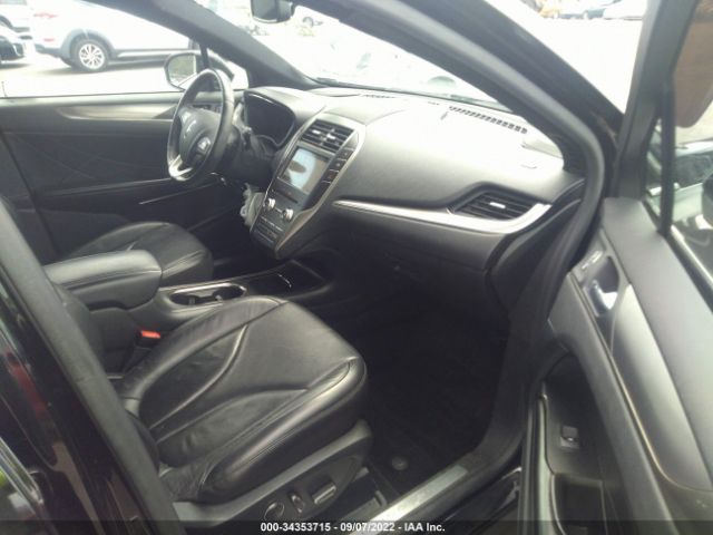 Photo 4 VIN: 5LMCJ3C94HUL19159 - LINCOLN MKC 