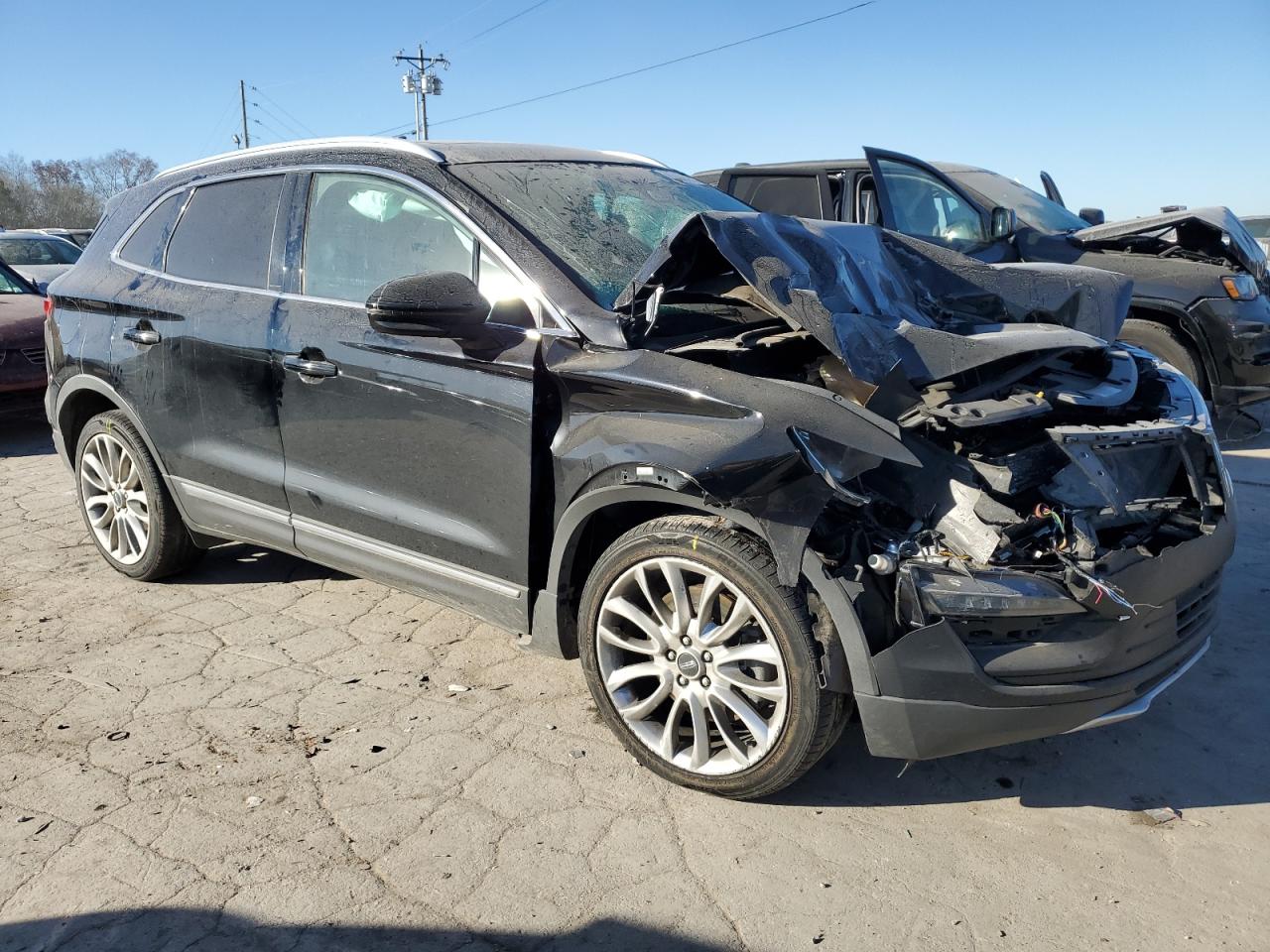 Photo 3 VIN: 5LMCJ3C94HUL20540 - LINCOLN MKC 