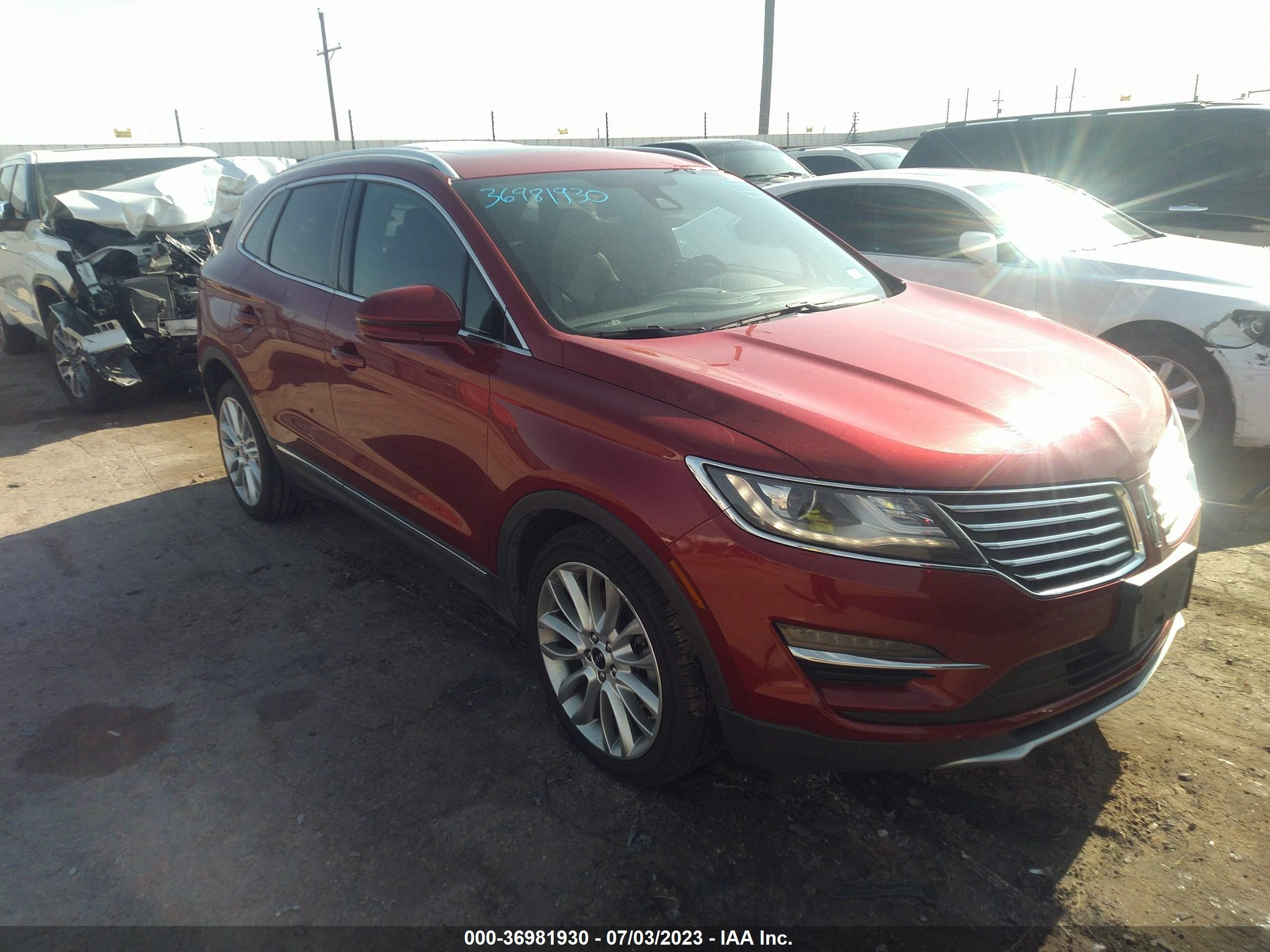 Photo 0 VIN: 5LMCJ3C95HUL45012 - LINCOLN MKC 