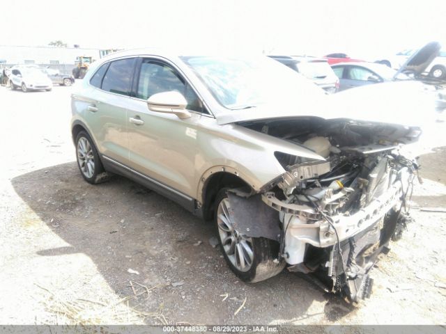 Photo 0 VIN: 5LMCJ3C95HUL57029 - LINCOLN MKC 