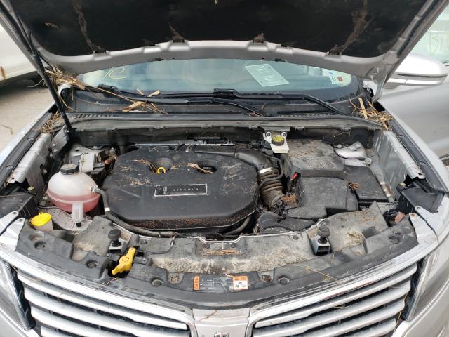 Photo 6 VIN: 5LMCJ3C95HUL68483 - LINCOLN MKC RESERV 