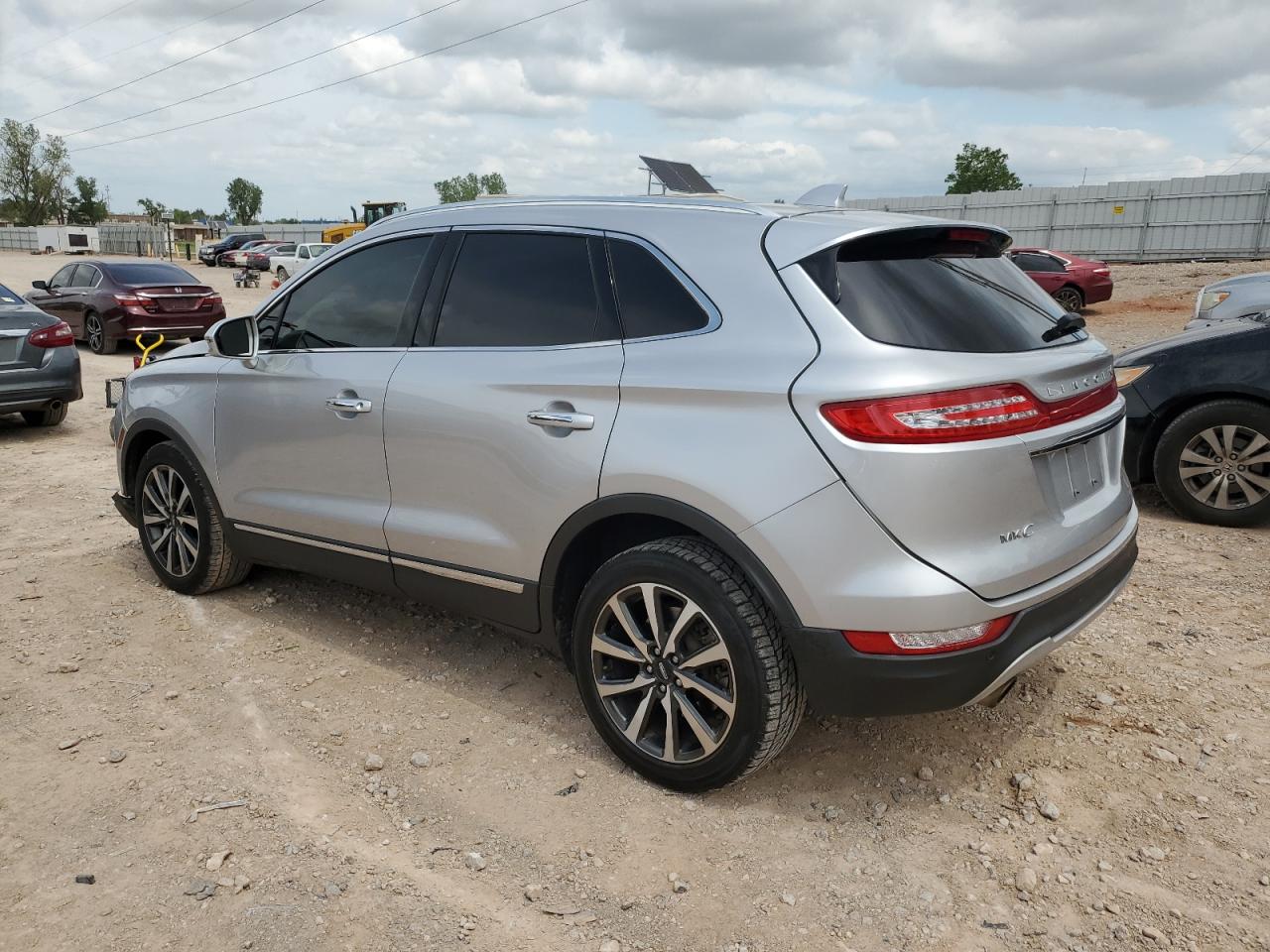 Photo 1 VIN: 5LMCJ3C95KUL25950 - LINCOLN MKC 