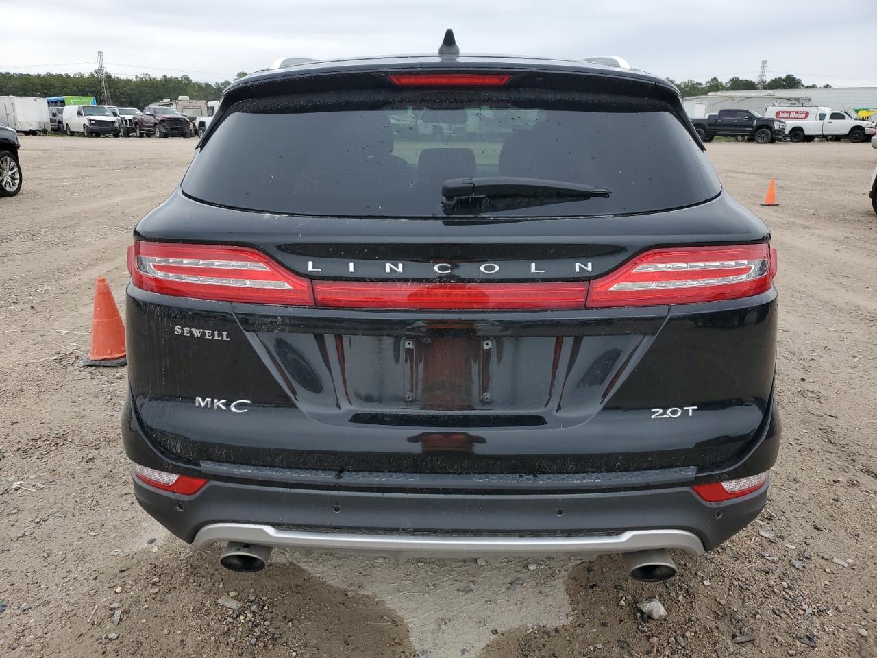 Photo 5 VIN: 5LMCJ3C96HUL02475 - LINCOLN MKC 