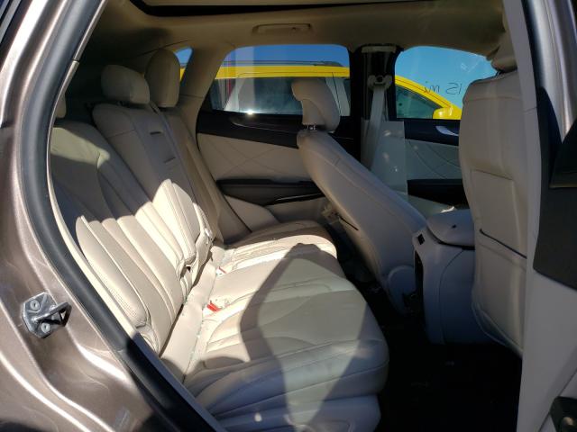 Photo 5 VIN: 5LMCJ3C96JUL32940 - LINCOLN MKC RESERV 