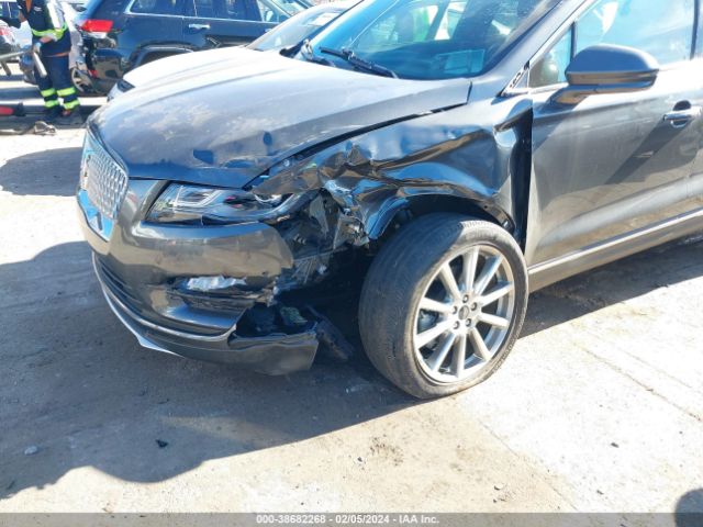 Photo 5 VIN: 5LMCJ3C96KUL20935 - LINCOLN MKC 