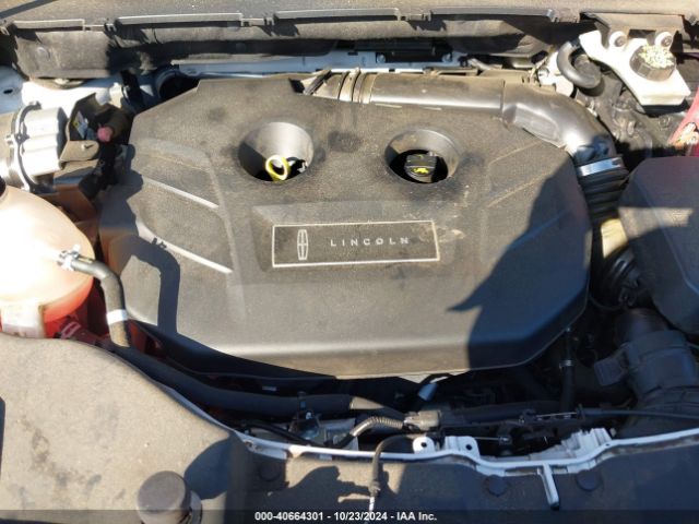 Photo 9 VIN: 5LMCJ3C96KUL25374 - LINCOLN MKC 