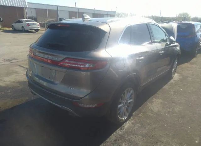 Photo 3 VIN: 5LMCJ3C97HUL33329 - LINCOLN MKC 