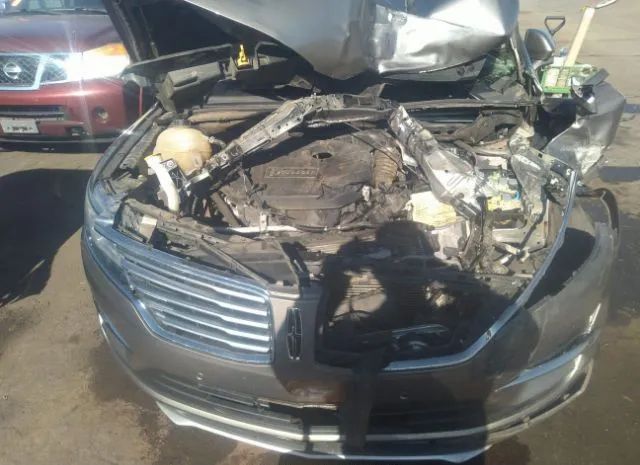 Photo 9 VIN: 5LMCJ3C97HUL33329 - LINCOLN MKC 