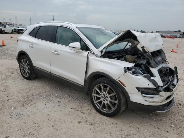 Photo 3 VIN: 5LMCJ3C98KUL06843 - LINCOLN MKC 