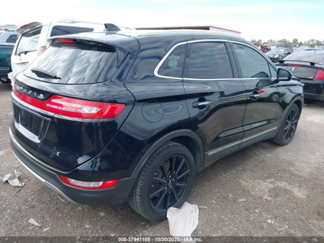 Photo 3 VIN: 5LMCJ3C98KUL37705 - LINCOLN MKC 