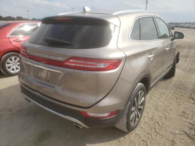 Photo 3 VIN: 5LMCJ3C98KUL43472 - LINCOLN MKC 