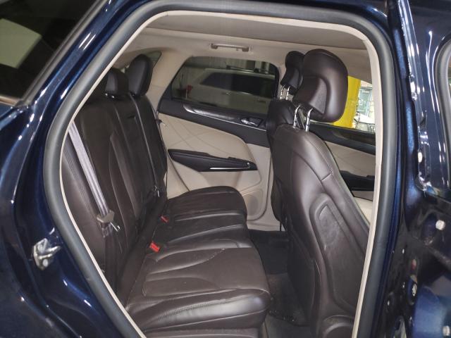 Photo 5 VIN: 5LMCJ3C99HUL39715 - LINCOLN MKC RESERV 