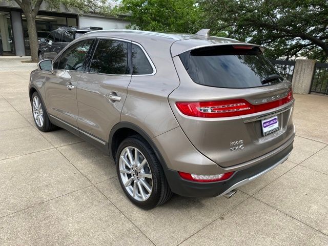 Photo 3 VIN: 5LMCJ3C99KUL42637 - LINCOLN MKC 