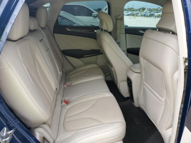 Photo 10 VIN: 5LMCJ3C9XJUL33119 - LINCOLN MKC RESERV 