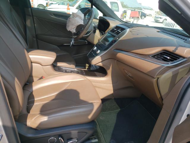 Photo 4 VIN: 5LMCJ3D90HUL47345 - LINCOLN MKC RESERV 