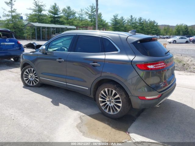 Photo 2 VIN: 5LMCJ3D90JUL30051 - LINCOLN MKC 