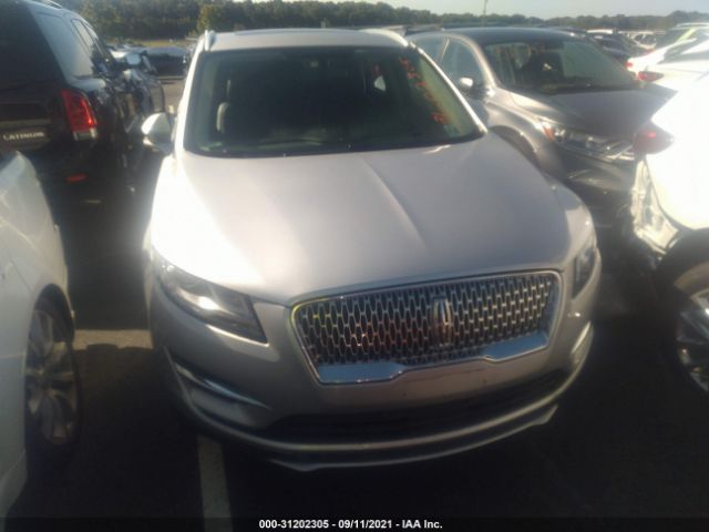 Photo 5 VIN: 5LMCJ3D90KUL01439 - LINCOLN MKC 