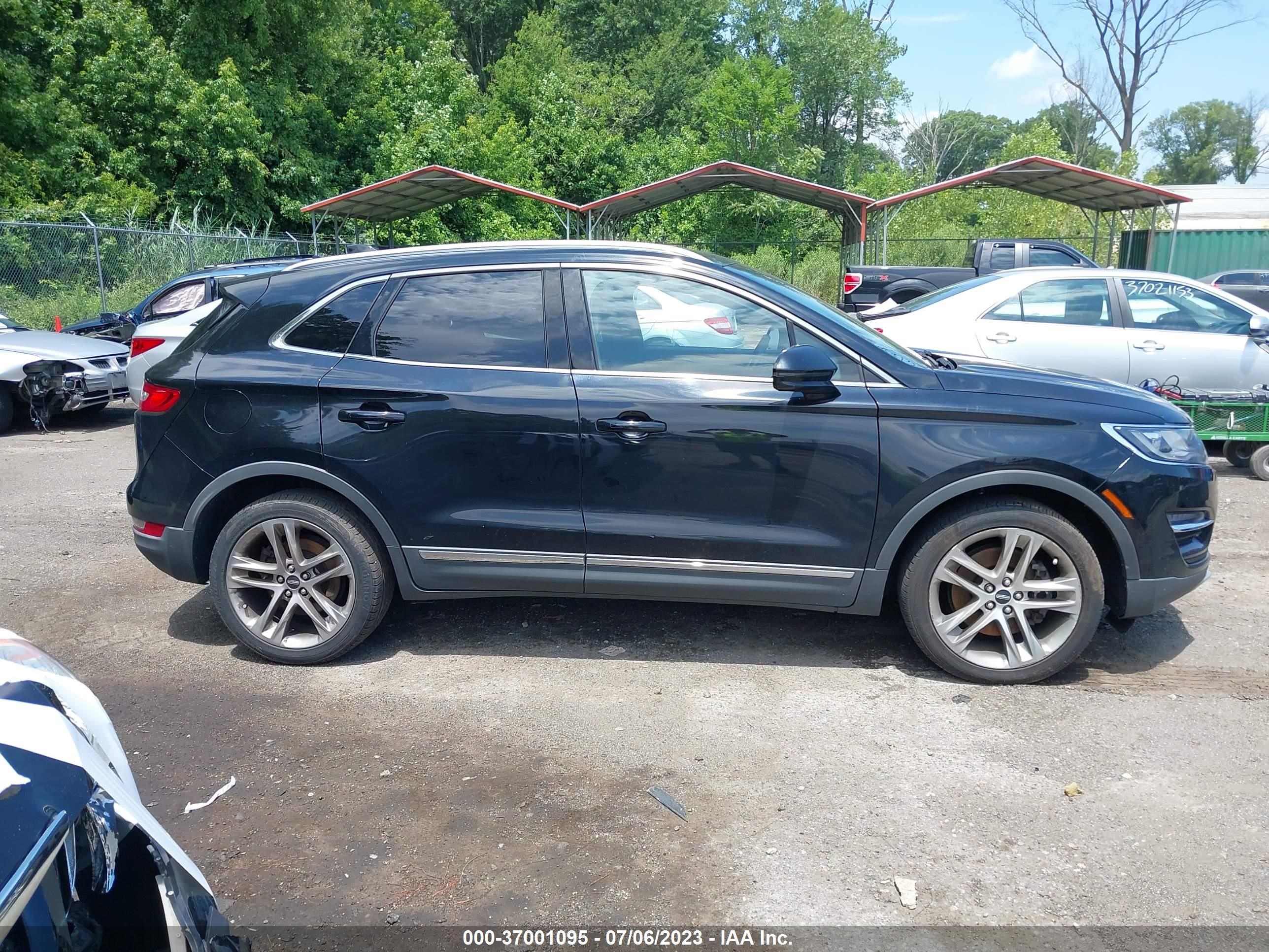 Photo 12 VIN: 5LMCJ3D91GUJ20843 - LINCOLN MKC 