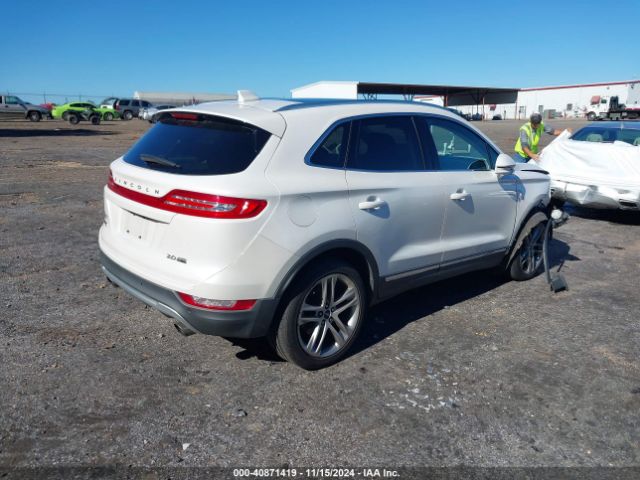 Photo 3 VIN: 5LMCJ3D91GUJ28067 - LINCOLN MKC 