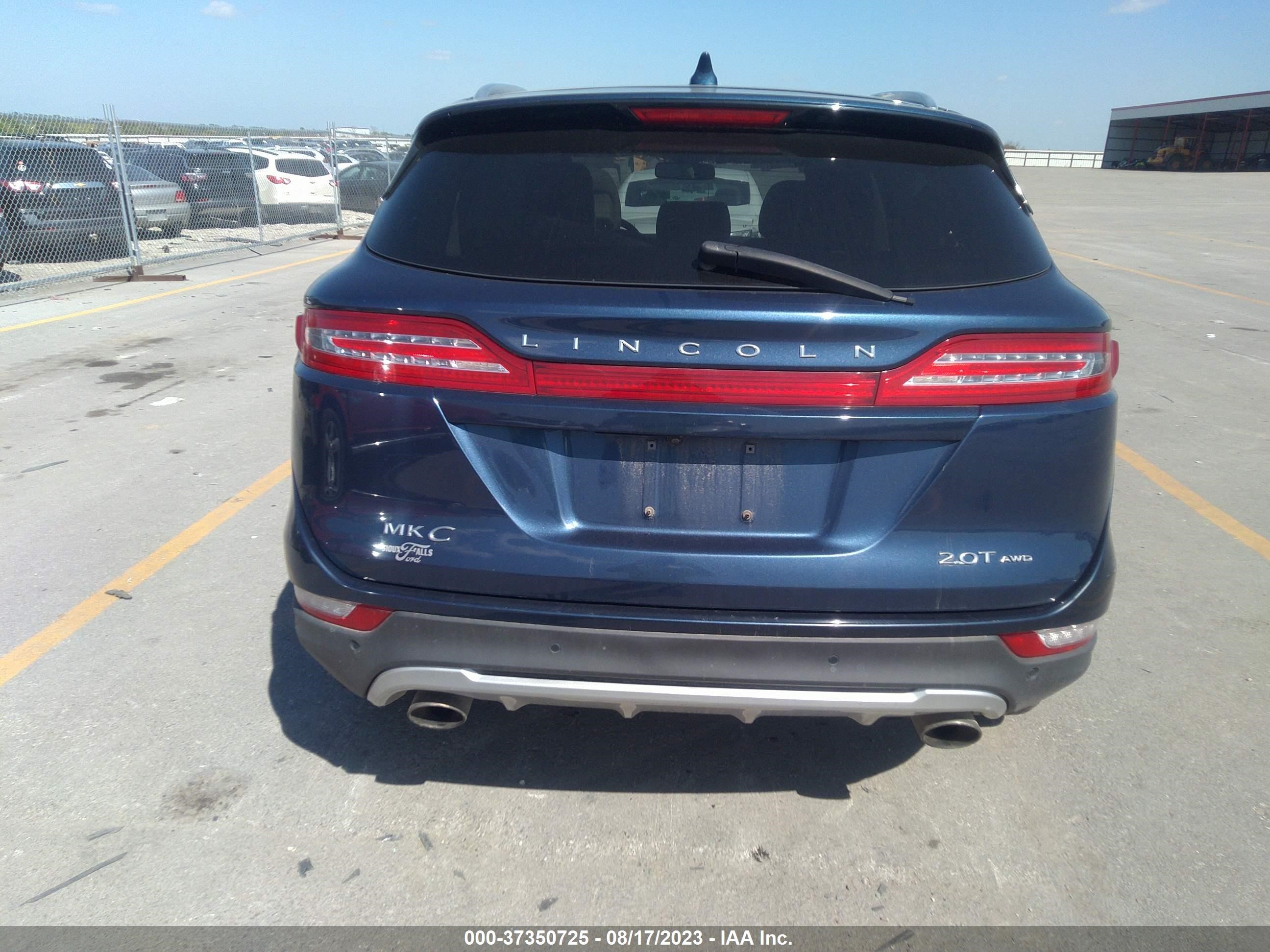 Photo 15 VIN: 5LMCJ3D91HUL68933 - LINCOLN MKC 