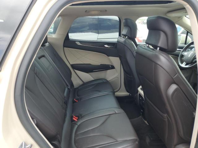 Photo 10 VIN: 5LMCJ3D91JUL14053 - LINCOLN MKC RESERV 