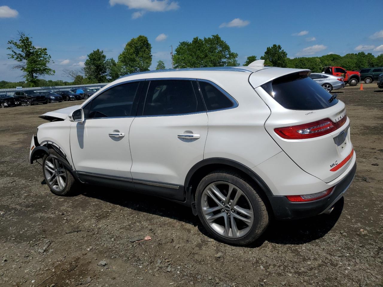 Photo 1 VIN: 5LMCJ3D91KUL32117 - LINCOLN MKC 