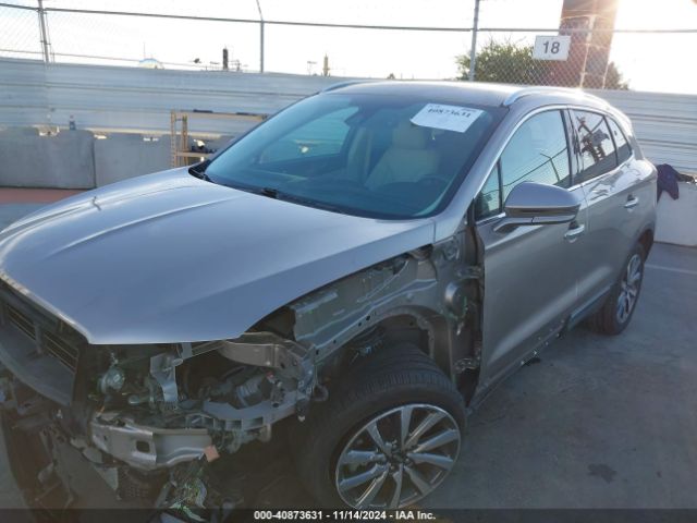 Photo 5 VIN: 5LMCJ3D92KUL17335 - LINCOLN MKC 