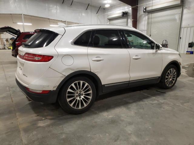 Photo 2 VIN: 5LMCJ3D94HUL16390 - LINCOLN MKC 