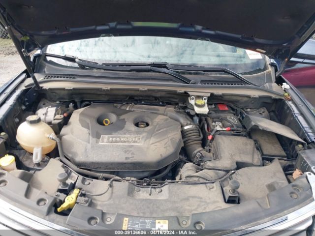 Photo 9 VIN: 5LMCJ3D95HUL24241 - LINCOLN MKC 