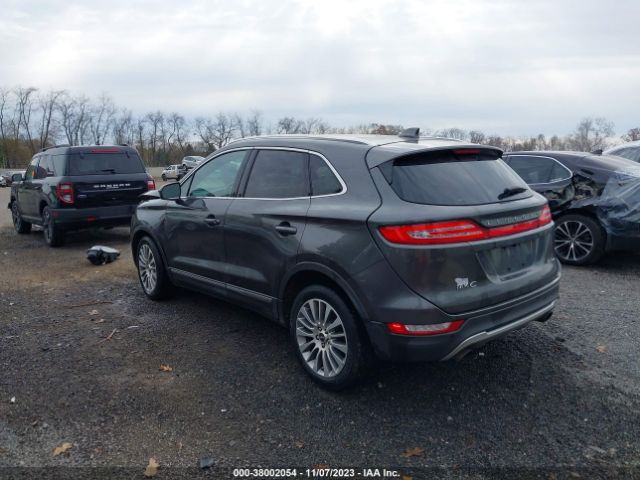 Photo 2 VIN: 5LMCJ3D96HUL15872 - LINCOLN MKC 