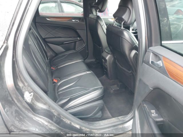 Photo 7 VIN: 5LMCJ3D96HUL15872 - LINCOLN MKC 