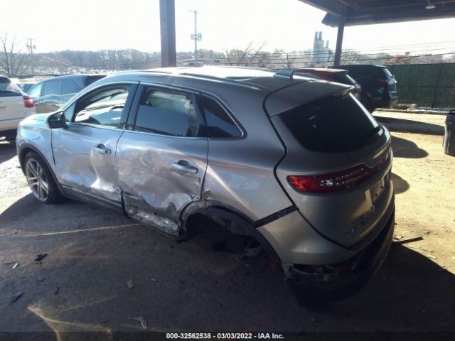 Photo 2 VIN: 5LMCJ3D96HUL35958 - LINCOLN MKC 