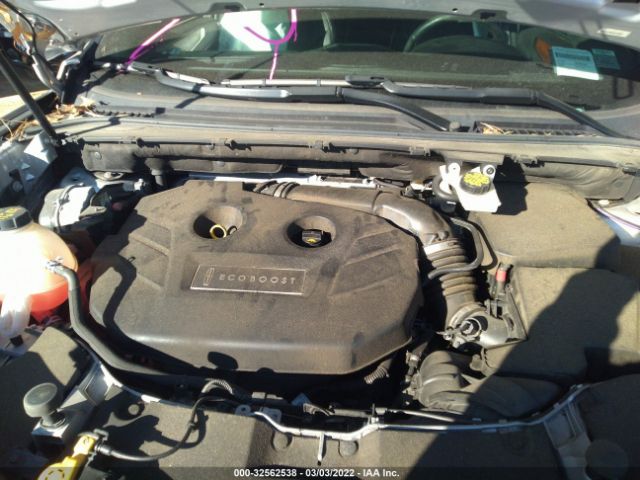 Photo 9 VIN: 5LMCJ3D96HUL35958 - LINCOLN MKC 