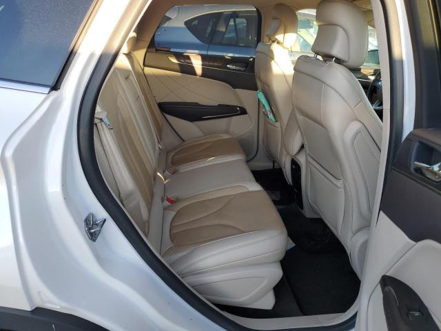 Photo 5 VIN: 5LMCJ3D97JUL23128 - LINCOLN MKC RESERV 