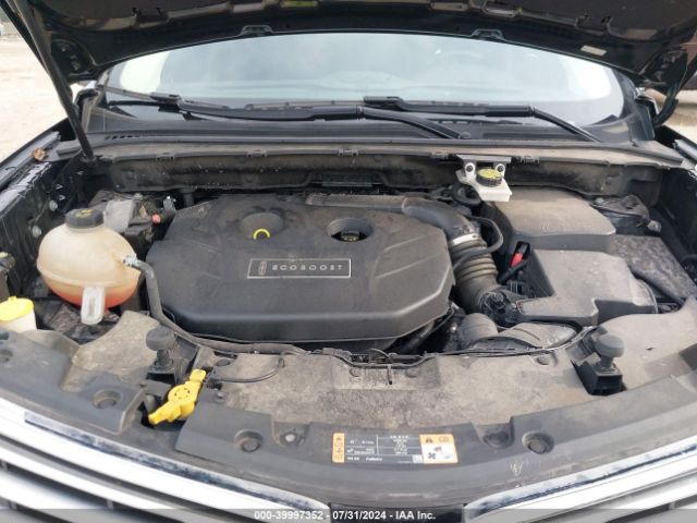 Photo 9 VIN: 5LMCJ3D98HUL09085 - LINCOLN MKC 