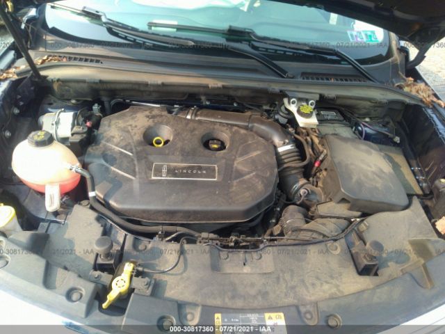 Photo 9 VIN: 5LMCJ3D98HUL71554 - LINCOLN MKC 