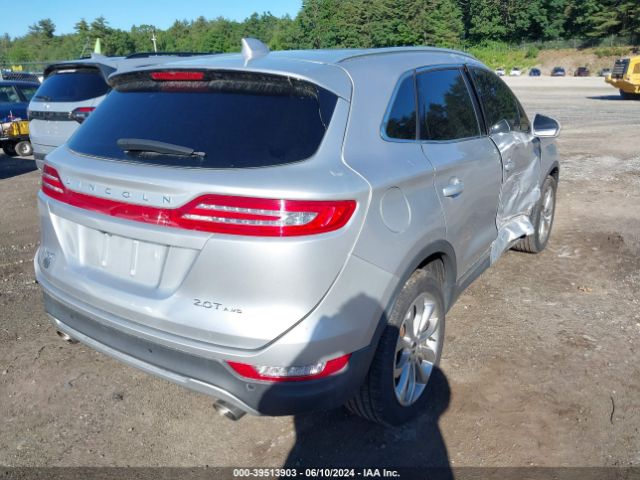 Photo 3 VIN: 5LMCJ3D98JUL01185 - LINCOLN MKC 