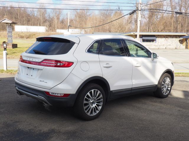 Photo 2 VIN: 5LMCJ3D98JUL19119 - LINCOLN MKC 