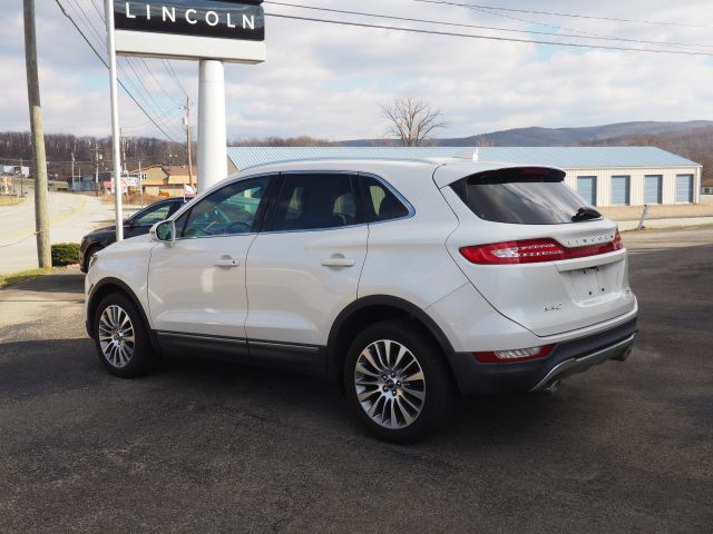 Photo 3 VIN: 5LMCJ3D98JUL19119 - LINCOLN MKC 